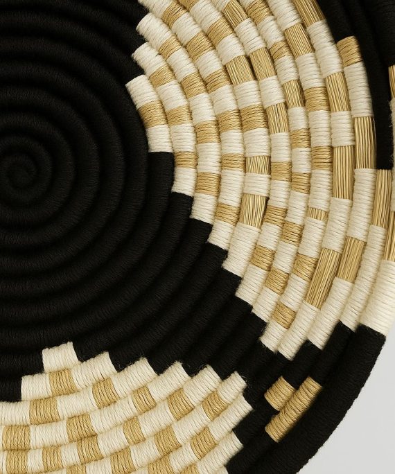Handwoven Moroccan Raffia Basket Plate – Artisan Berber Decor close up